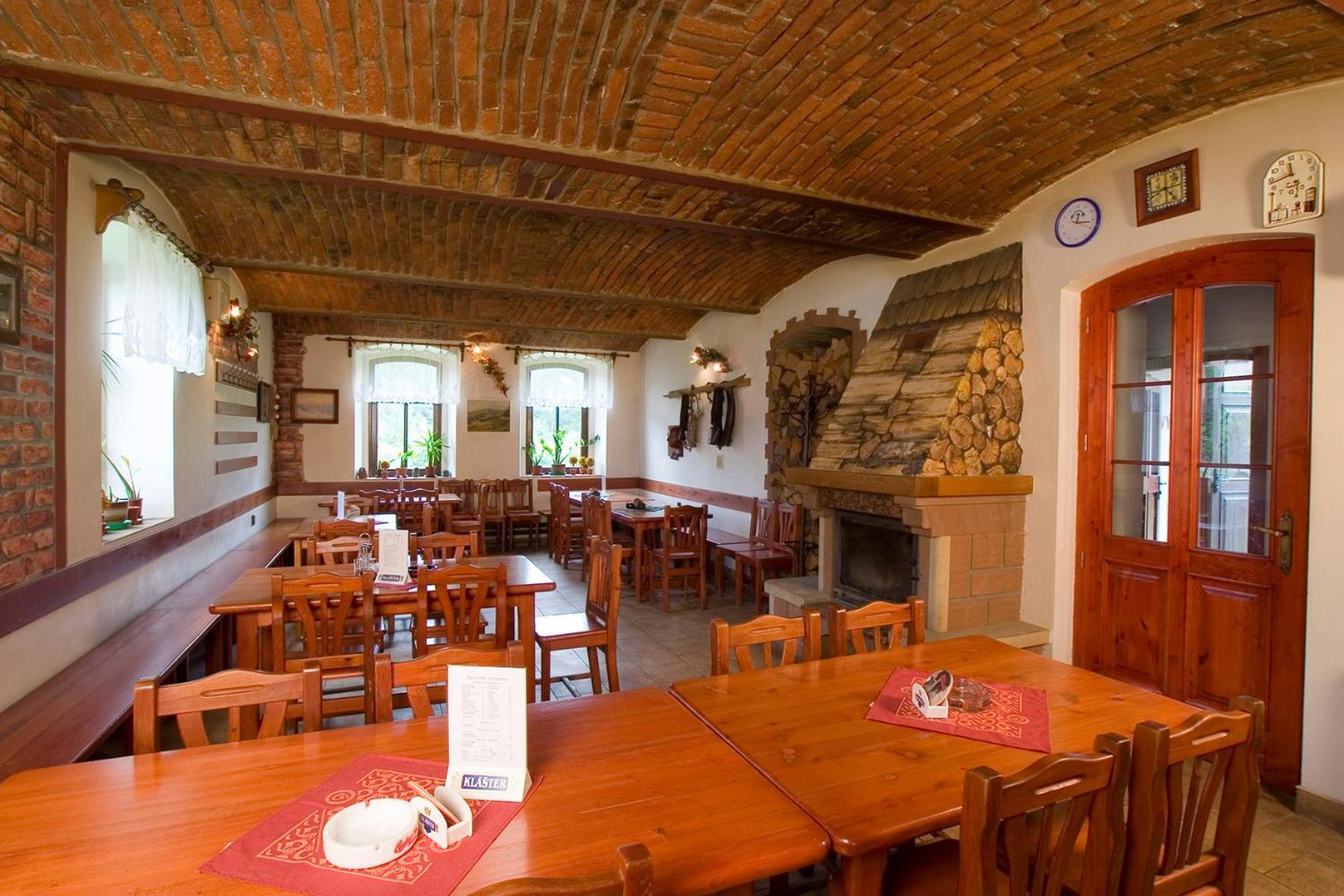 Pension U Mojmíra Rokytnice nad Jizerou Exterior foto
